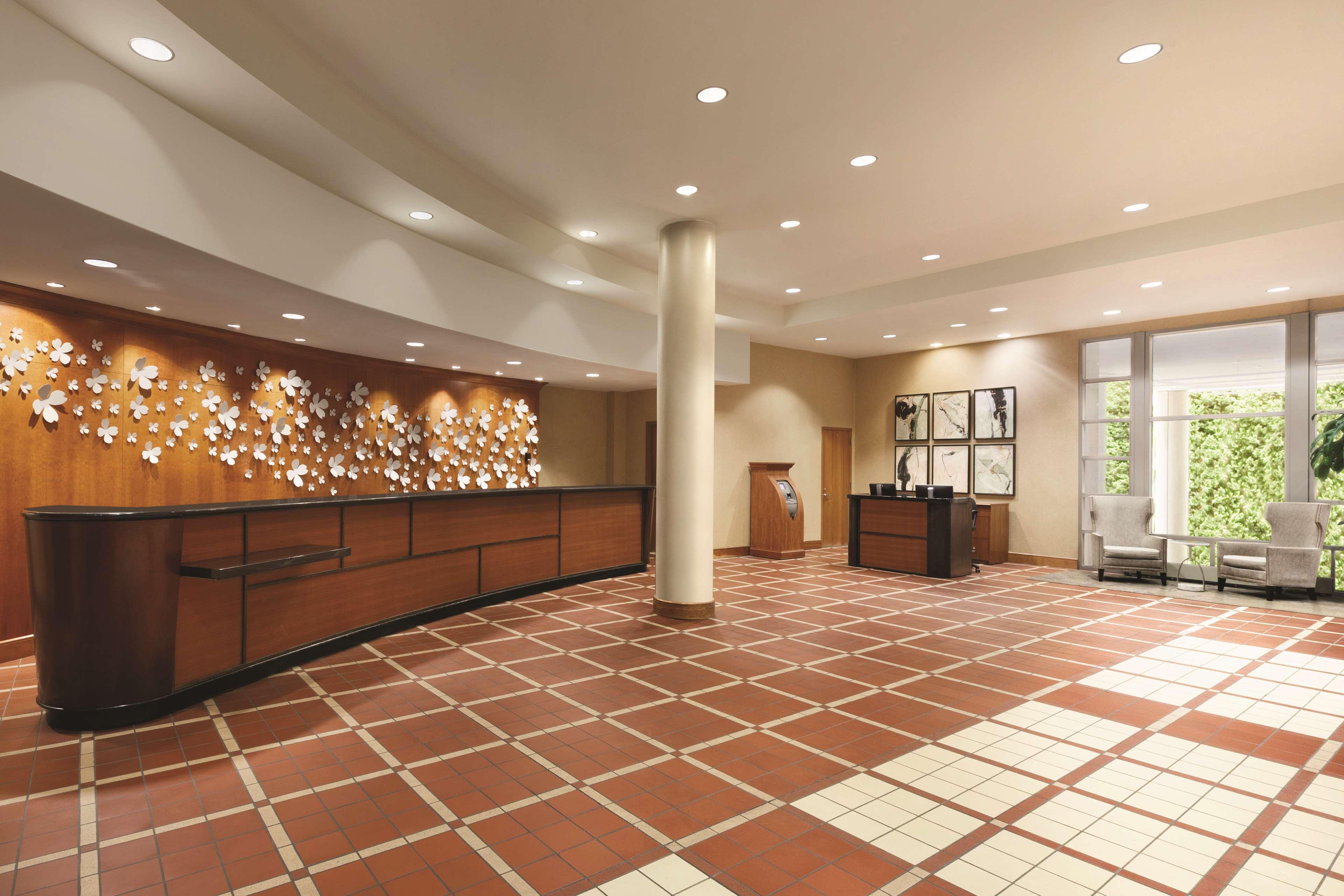 Embassy Suites By Hilton Atlanta At Centennial Olympic Park Exterior foto