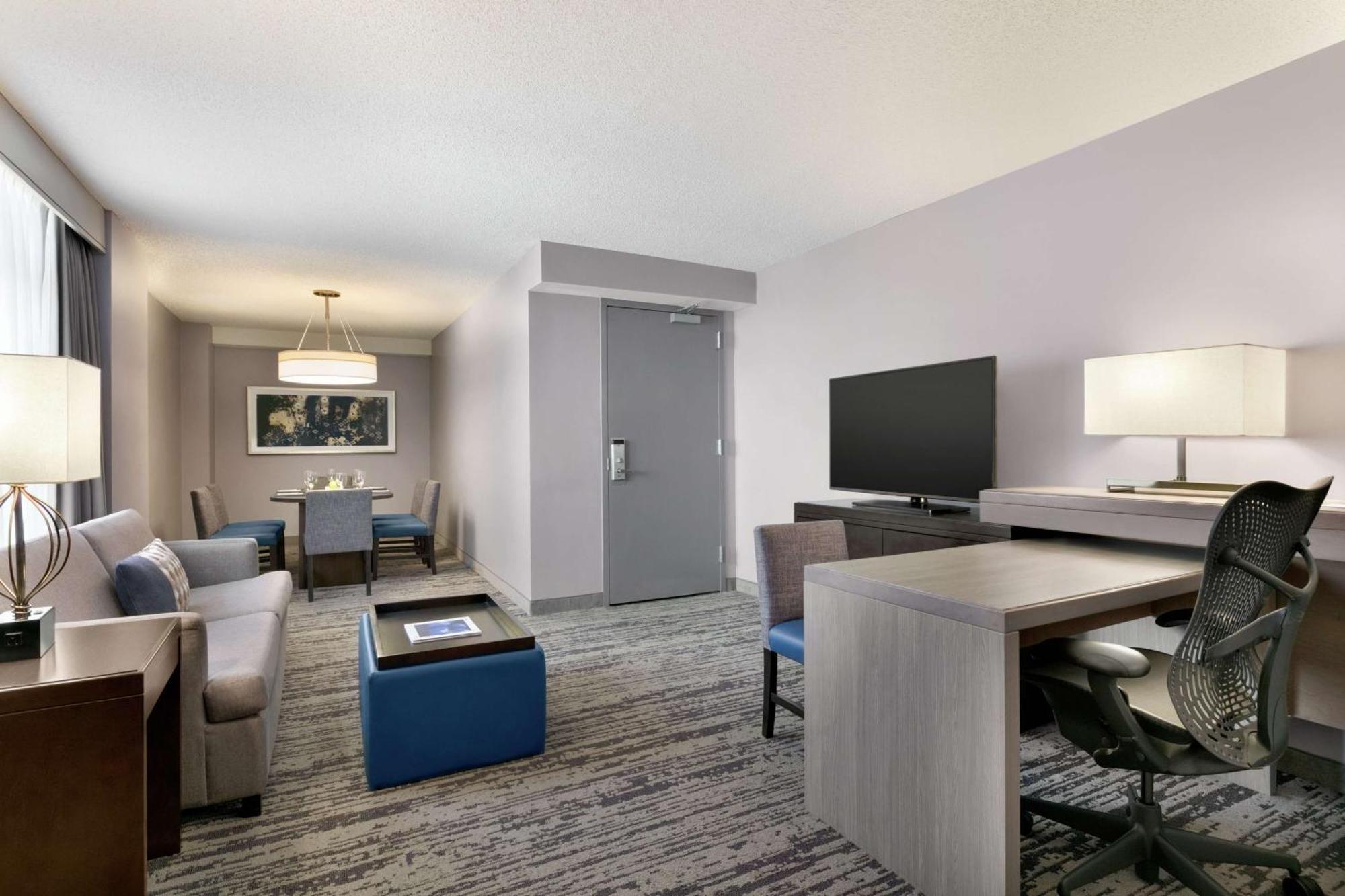 Embassy Suites By Hilton Atlanta At Centennial Olympic Park Exterior foto